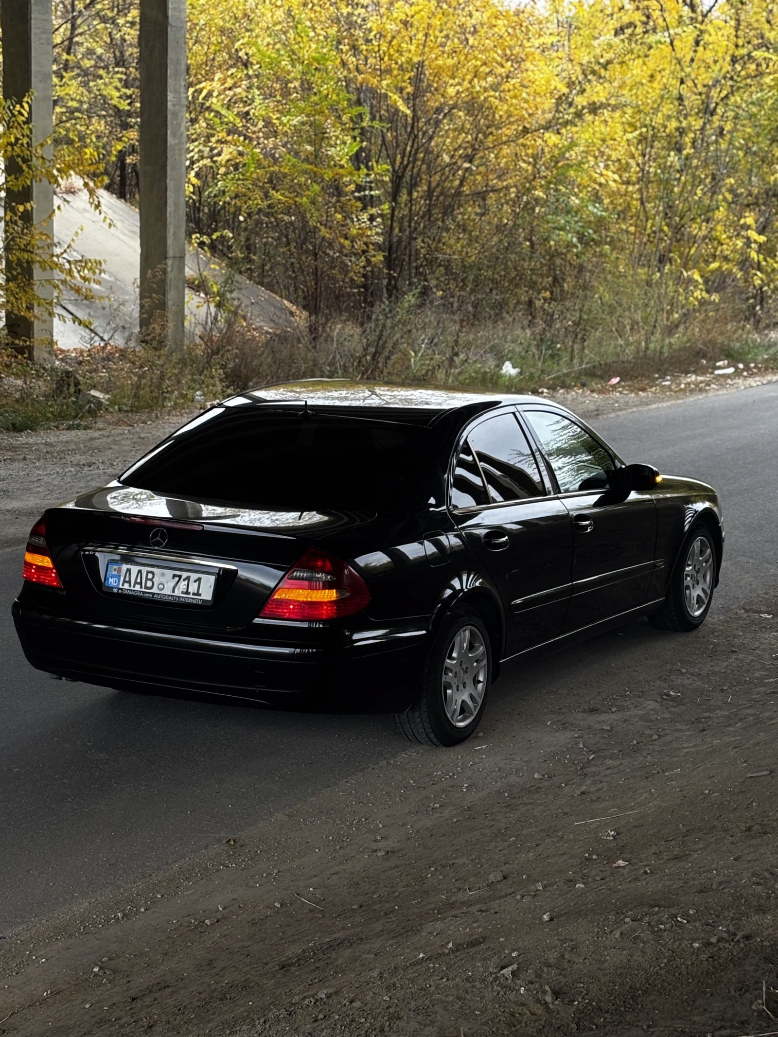 Mercedes-Benz E-Class W211 (2004) – Diesel, Automată, 150 CP 4