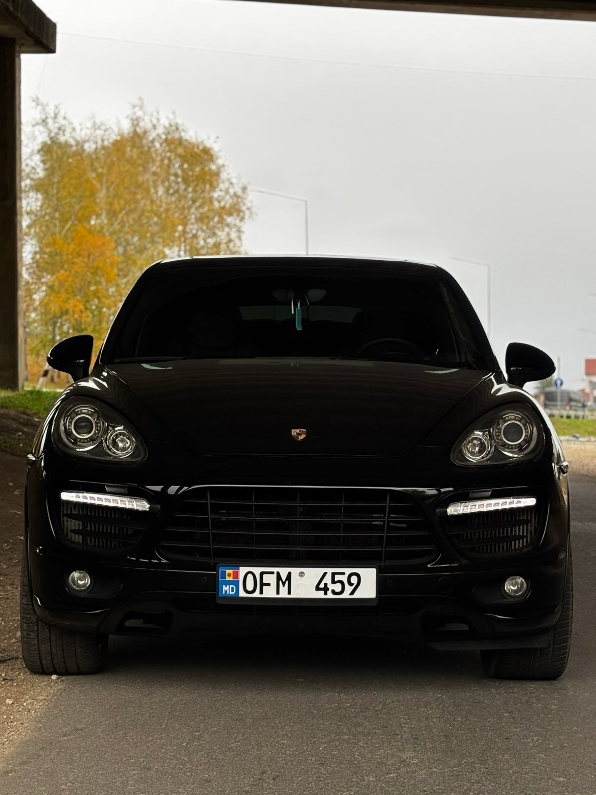 Porsche Cayenne --- De la 47€ Fara limita de Km 2