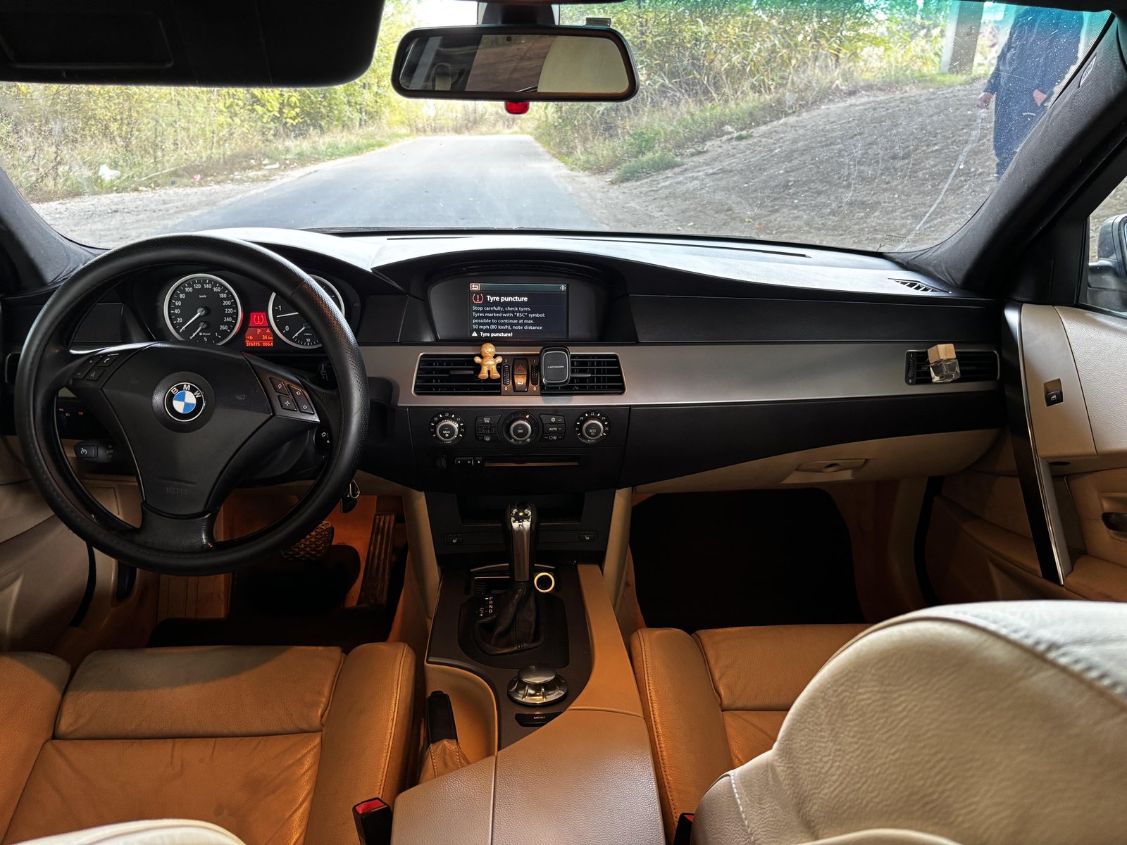 BMW Seria 5 E60 (2006) – 3.0 Diesel Automat, 245 CP 7