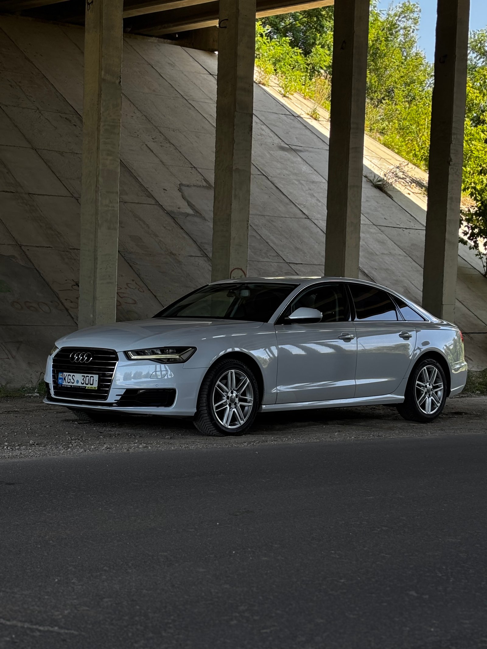 Chirie Audi A6 C7 (2018) – 2.0 Diesel Automat, 177 CP Chișinău